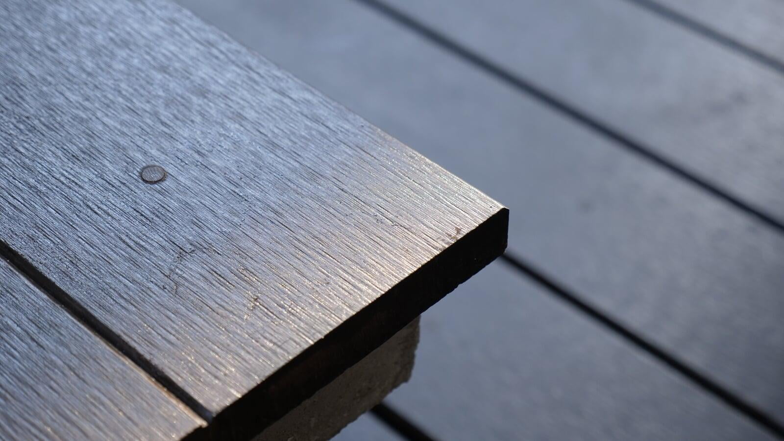 SHERA decking plank is an A2s1d0 rated fire resistant decking material